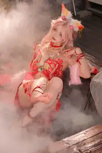 Coser Maeno Taita Transforms into Yulinglong (Naraka Bladepoint): A Captivating Mythical Beauty.-15