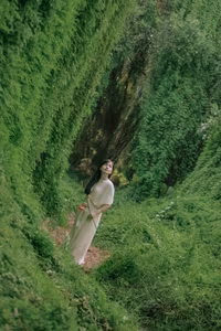 Explore Khanh Hoa's Mossy Melaleuca Forest: Enchanting Beauty Captivates Young Travelers-5