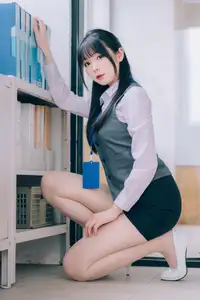 Coser Shimo: Discover Shimo's Secret Office Part02 – Innocent Charm in the Workplace-20