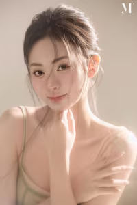 VGU No.96: Discover Natural Beauty and a Captivating Gentle Smile.-4