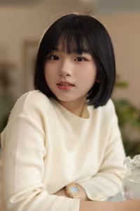 VGU No.160: Discover the Pure Beauty of a Short-Haired Girl in a Captivating Portrait-0