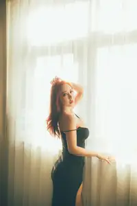 SOYOUNG In The Hotel: Discover Her Alluring Beauty and Emotion (59P)-3