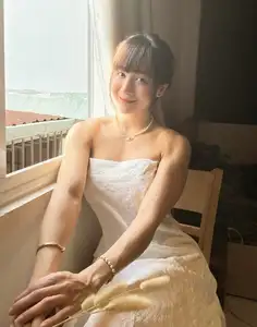 Dak Lak Female Athlete's Remarkable Transformation, Delicate Face vs. Power Body Captivates All-1