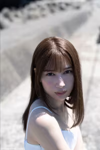 Risa Yukihira FRIDAY Monthly Girl 016: Captivating Natural Beauty Under Summer Sun-11