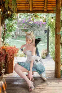 Linette: Captivating Beauty and Perfect Figure of an Elegant Lady.-32