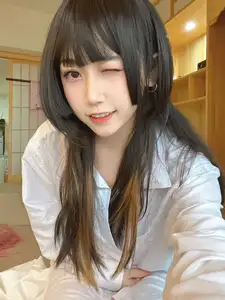 Captivating Kitagawa Marin Cosplay by 不呆猫: Your Favorite Waifu Comes to Life!-2