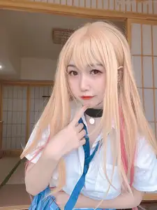 Captivating Kitagawa Marin Cosplay by 不呆猫: Your Favorite Waifu Comes to Life!-13