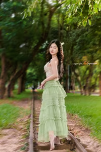 VGU No.74: Vietnamese Dreamy Beauty in a Serene Green Landscape-9