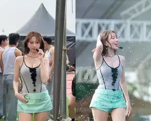 Min Ignites Waterbomb: Ageless Beauty & Captivating Stage Performance-9