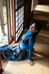 Miho Machiyama FRIDAY Digital Photo Book Scarlet Vol.2: Captivating Japanese Beauty Unveiled-4