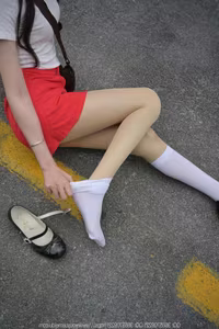 IESS SXJ No.2055: Tuan Tuan - Natural Charm of Chinese Model in Youthful Urban Style-5