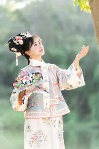 YiTuYu Vol.8552: Jiao Yi Zhi Sui Sui – Captivating Ancient Beauty & Traditional Artistry-36