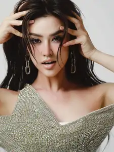 Quyen Qui: Captivating Visuals, Top-Tier Fashion Style in Her Latest Lookbook-3