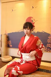 Li Gin En Irene (No.10624) Shines in Red Kimono: Captivating Asian Beauty by XiuRen秀人网-3