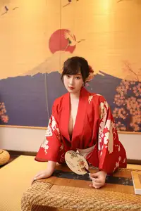 Li Gin En Irene (No.10624) Shines in Red Kimono: Captivating Asian Beauty by XiuRen秀人网-5