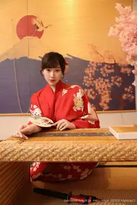 Li Gin En Irene (No.10624) Shines in Red Kimono: Captivating Asian Beauty by XiuRen秀人网-33