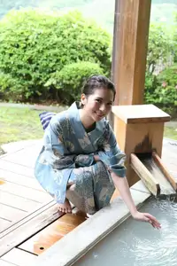 Miho Machiyama FRIDAY Part01: Keio Beauty in Intimate Moments-1