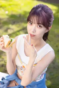 Riko Matsudaira - SPABOOKS: Captivating 'Swan-like Body Line' in SPA- Digital Photo Book-29