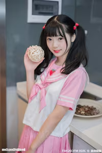 MTYH Vol.218 Strawberry Crush: Charming Girl in Adorable Pink Strawberry Dress-12