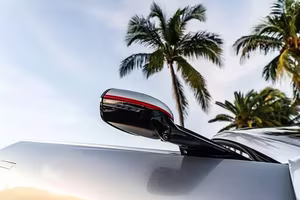 Aston Martin Vanquish Above & Beyond: Exclusive Yacht-Inspired Supercars for Billionaires-3