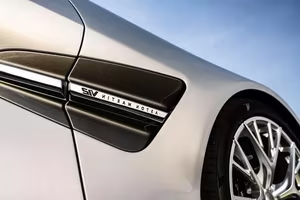 Aston Martin Vanquish Above & Beyond: Exclusive Yacht-Inspired Supercars for Billionaires-5