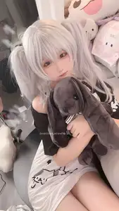 Seele Maimai White Twin Pigtails: Sweet Charm of an Anime-Style Girl-0