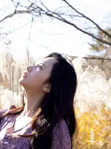 Machiyama Miho Scarlet: Captivating Elegance in Gentle Autumn Hues-9