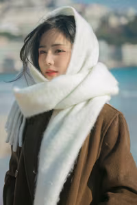 VGU No.81: Elegant Woman on a Winter Beach: A Pensive Moment of Style and Serenity.-4