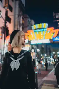 Coser Chunmomo's Enchanting Autumn Quest: Part04 Captures Street Style Beauty-2