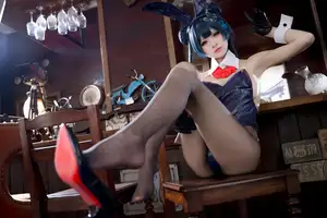 Coser Jiu Qi Miao Transforms into Ryūka Fisaki Bunny Girl: A Dazzling Blue Archive Cosplay-15
