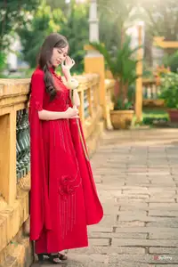 VGU No.188: Captivating Elegance: Vietnamese Beauty in Red Áo Dài with Sacred Lotus Flower.-9
