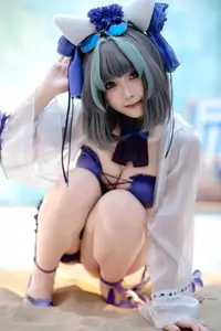 Coser Bangni Transforms into Alluring Swimsuit Cheshire on the Beach - (87P)-7