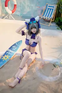 Coser Bangni Transforms into Alluring Swimsuit Cheshire on the Beach - (87P)-19