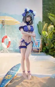 Coser Bangni Transforms into Alluring Swimsuit Cheshire on the Beach - (87P)-23