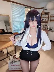 Coser Hina Jiao's captivating 'My Wife's Guidance Class Part01': Alluring lessons from the elegant teacher-16