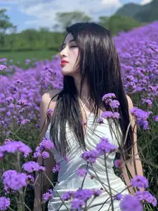 Tâm Tít: Short Curly Hair Unveils Fresh, Chic Style & Youthful Beauty-4