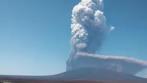 Volcano Awakens After 10,000 Years: Majestic Geological Moment in Ethiopia-7