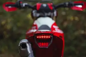Ducati Desmo450 Enduro 2026: Breakthrough Off-Road Dirt Bike, Launching Soon to Excite Enthusiasts!-11