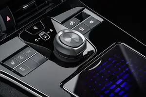 Toyota bZ4X: New Electric SUV from 1.2 Billion VND in Southeast Asia, Will it Come to Vietnam?-2