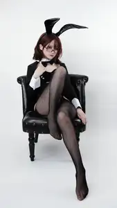 Coser You Ai Youmeko: Captivating Madoka Bunny Girl - Alluring Intellectual Style-1