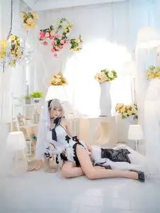 Coser Dong Ma Lu Sha Transforms into Azur Lane's Formidable: A Stunning Bridal Cosplay (16P)-0