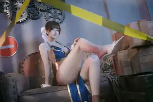 Coser Lu Ba Sui: Chun-Li's Alluring Combat Training Guide-39