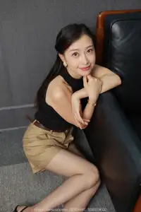 IESS Xiao Jie SXJ No.2103: Elegant Allure of a Chinese Model-44