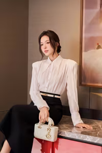 FASHION001: Nét đẹp thời trang hiện đại quyến rũ, phong cách thanh lịch cùng người mẫu cuốn hút-0