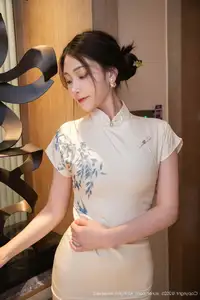 Liu Ting Ting: Timeless Elegance & Grace in Exquisite Qipao from XiuRen No.10605-3