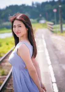 Suzuhara Riko: Radiant Smile On Green Grass Soft Warm Moments Of A Japanese Girl-29