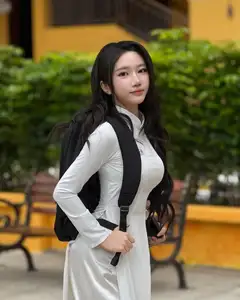 Orange Khuong Hoan My: Radiant Beauty, Elevated Style in Stunning Fashion Photoshoot.-1