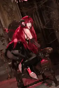 Coser Qie Qie Celia Transforms into Hindenburg: The Alluring Mystique of the Red-Haired Demoness in Unique Cosplay Photoshoot.-12