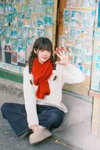 YiTuYu Vol.8562: Sai Xi Xi Li Ma Radiates Festive Charm in Warm Winter Style-21