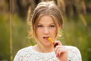 MetArt Valeria Mint Radiant: Natural Light in Beacon Of Light Part01 (49P)-13